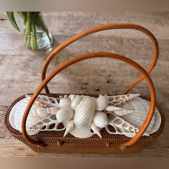 Vintage Woven Indonesian Top Handle Bag With Shells from Two Cranes Inc. - Picture 12 of 12